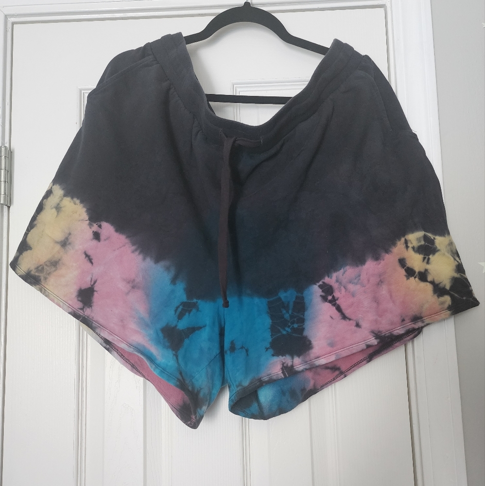 Torrid Lovesick Shorts